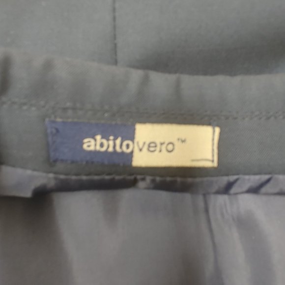 DARK BLUE 2 PC SUIT BY ABITOVERO SIZE 40R - Picture 6 of 12